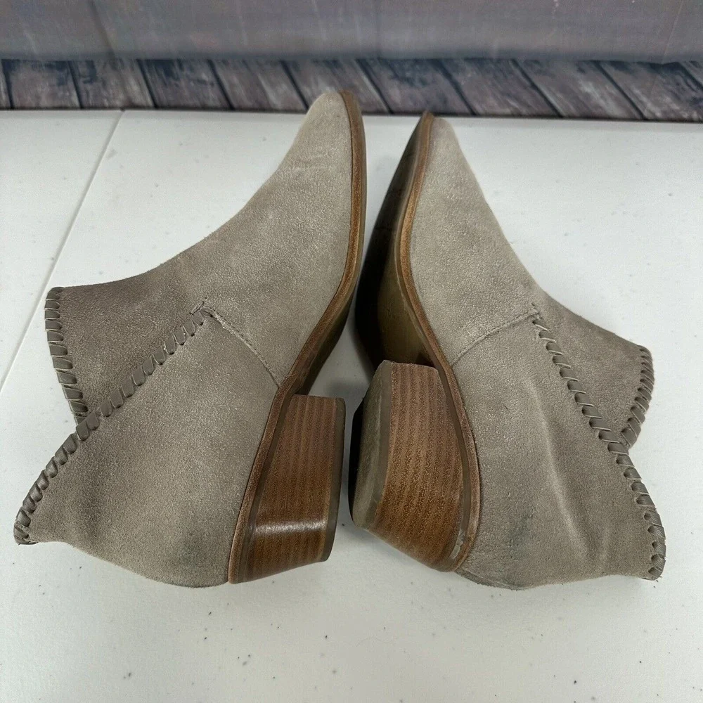 Jack Rogers Ankle Boots Womens 9‎ M Gray Suede Slip On Block Heel Leather Casual